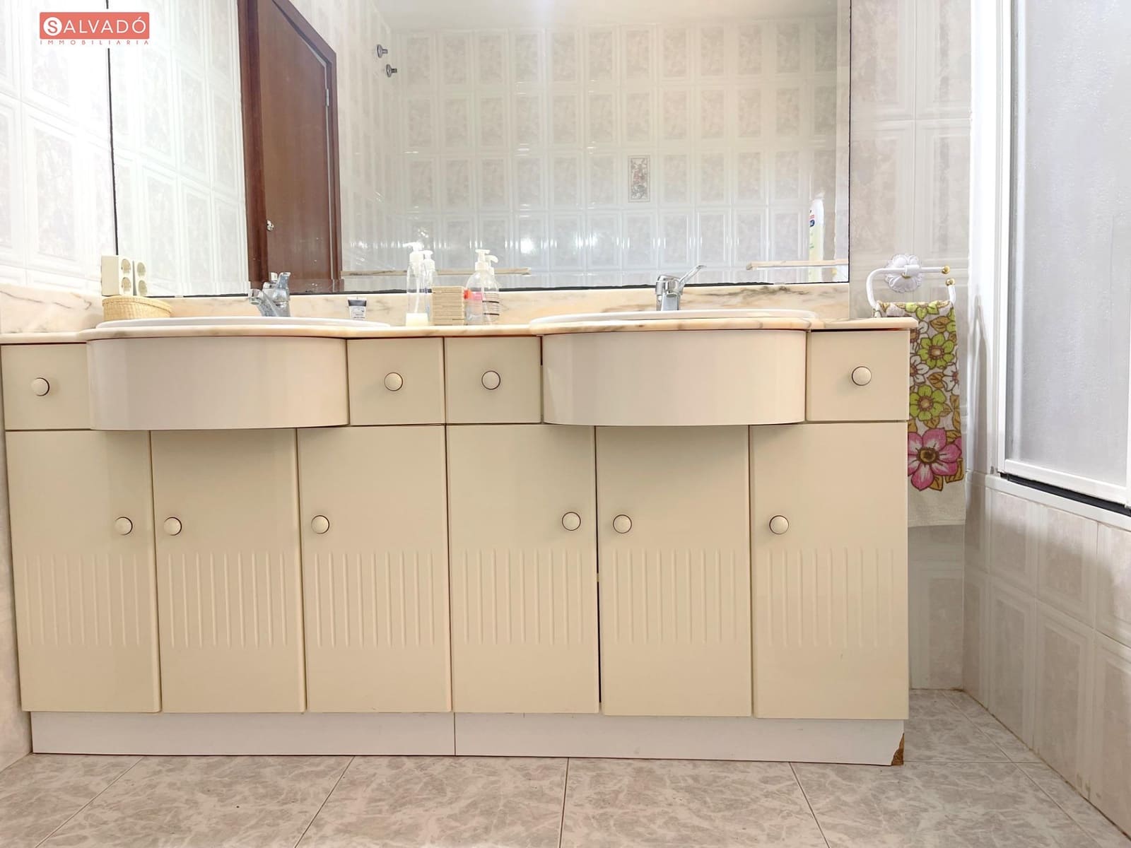 5 chambre Villa/Maison à vendre à Segur de Calafell avec piscine garage - 370 000 € (Ref: 8279232)