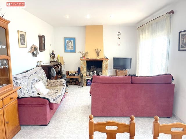 5 soverom Villa til salgs i Segur de Calafell, Calafell med svømmebasseng garasje - € 370 000 (Ref: 8279232)