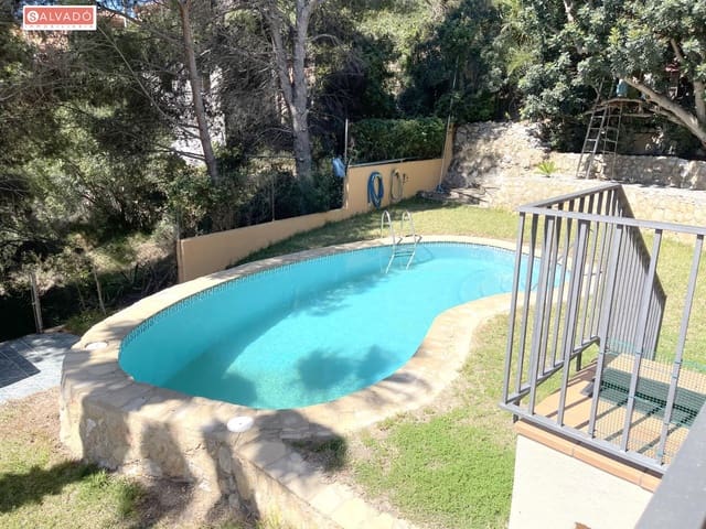 5 soverom Villa til salgs i Segur de Calafell, Calafell med svømmebasseng garasje - € 370 000 (Ref: 8279232)