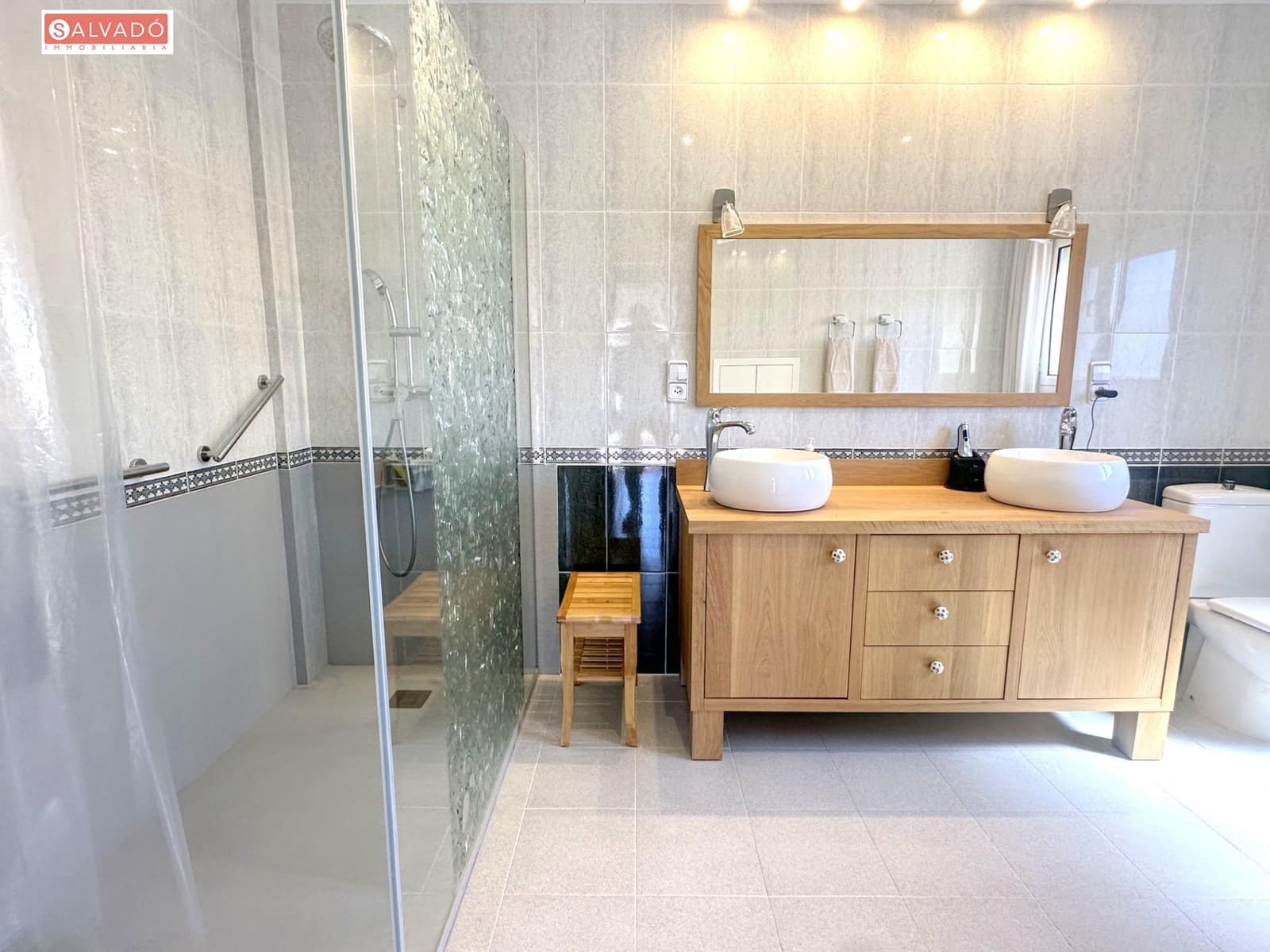 5 soverom Villa til salgs i Calafell med garasje - € 799 000 (Ref: 8290437)