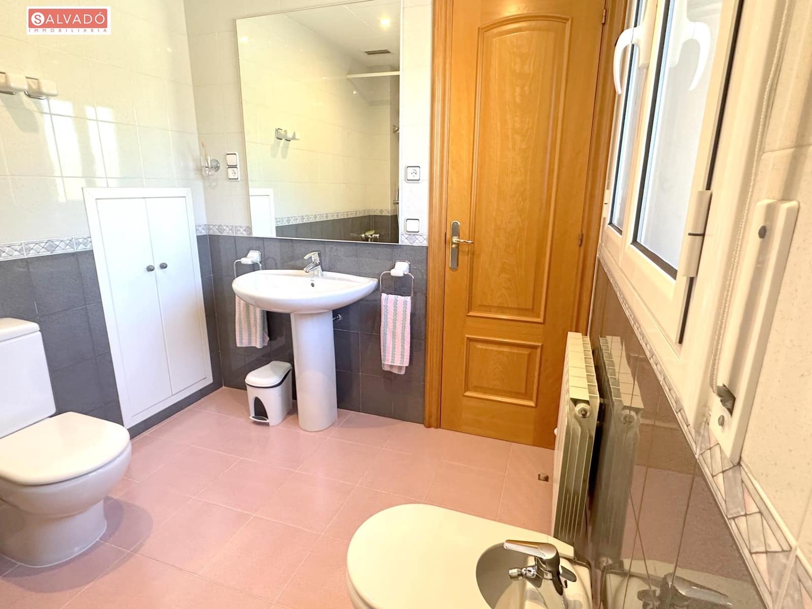 5 soverom Villa til salgs i Calafell med garasje - € 799 000 (Ref: 8290437)