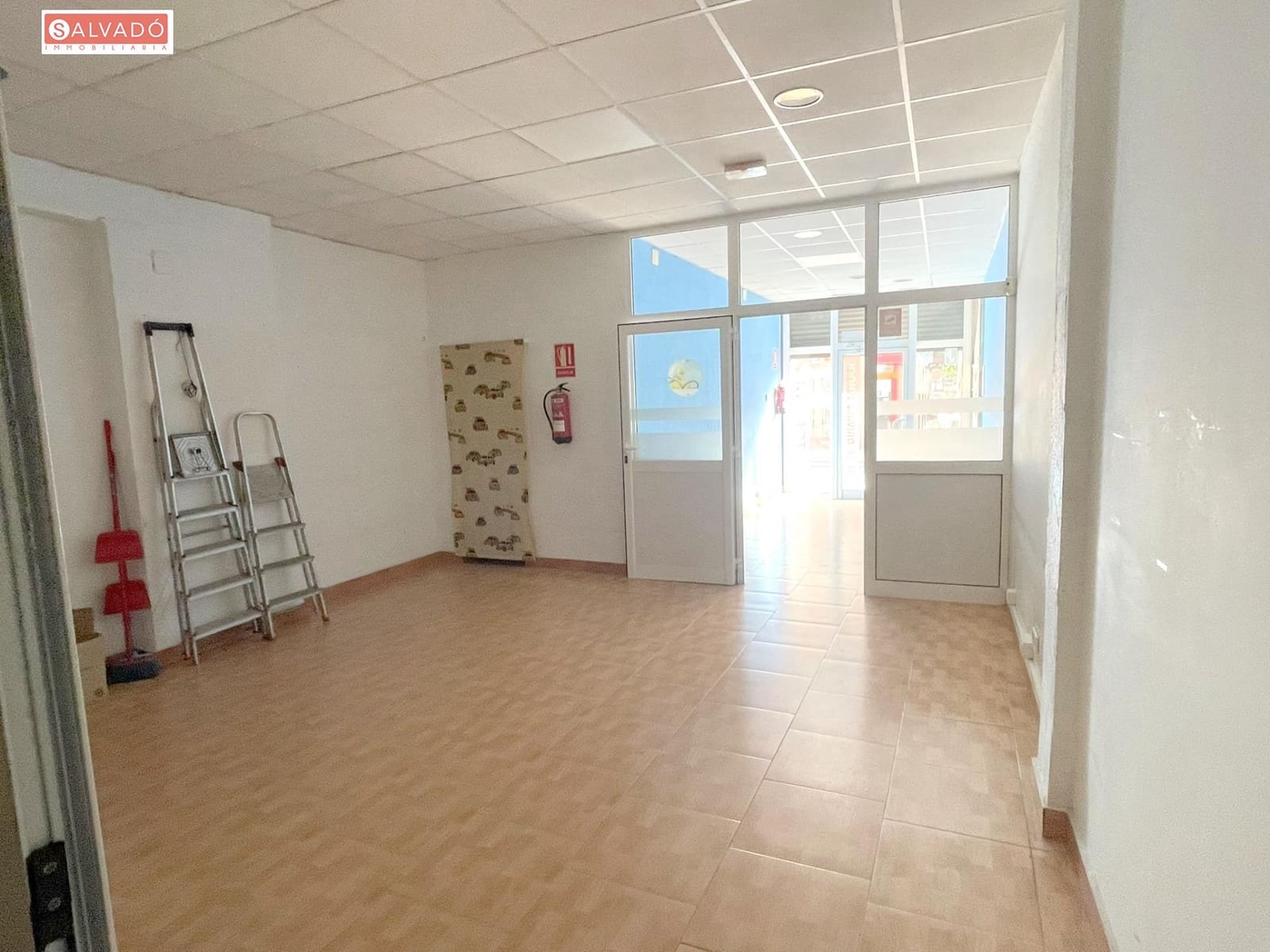 2 soverom Kommersiell til leie i El Vendrell - € 850 (Ref: 8662591)
