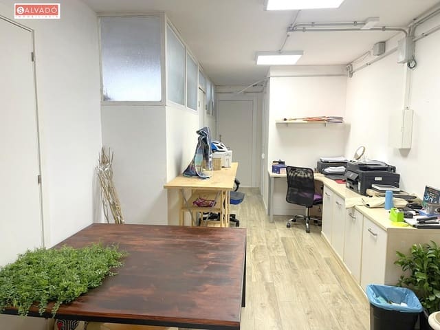 Gewerbe zu vermieten in Segur de Calafell, Calafell - 900 € (Ref: 9031435)