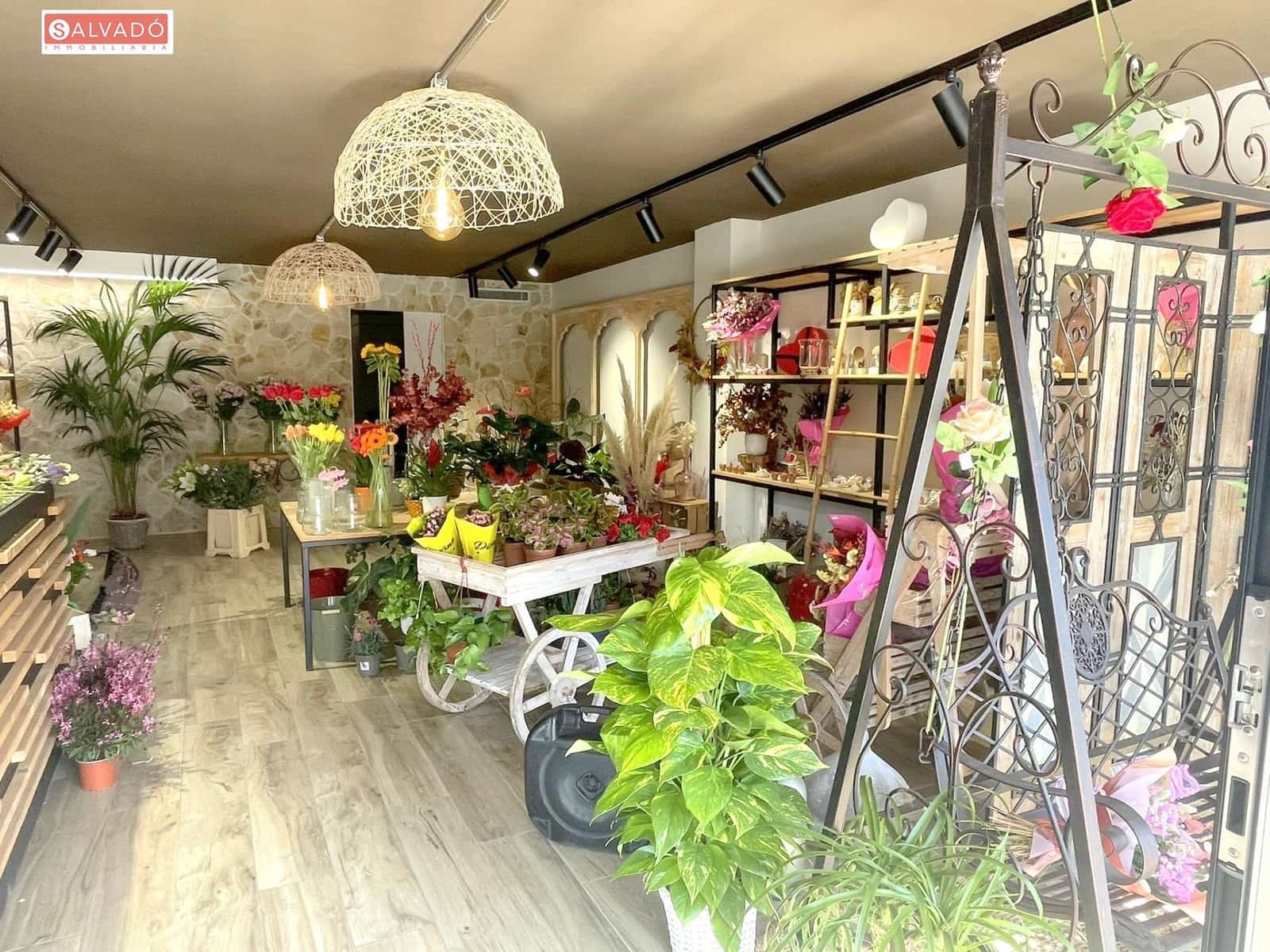 Commercieel te huur in Segur de Calafell - € 900 (Ref: 9031435)