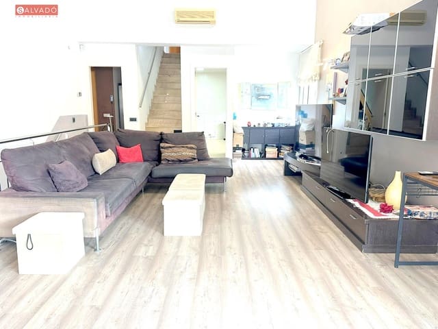 5 chambre Villa/Maison à vendre à Segur de Calafell, Calafell avec piscine - 350 000 € (Ref: 9287725)