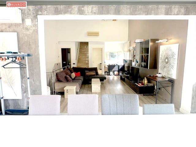 5 chambre Villa/Maison à vendre à Segur de Calafell, Calafell avec piscine - 350 000 € (Ref: 9287725)