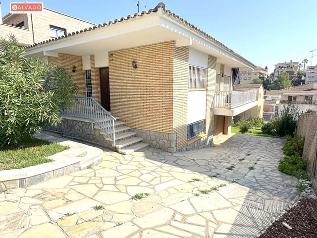 4 sypialnia Willa na sprzedaż w Segur de Calafell, Calafell z garażem - 320 000 € (Ref: 9317836)