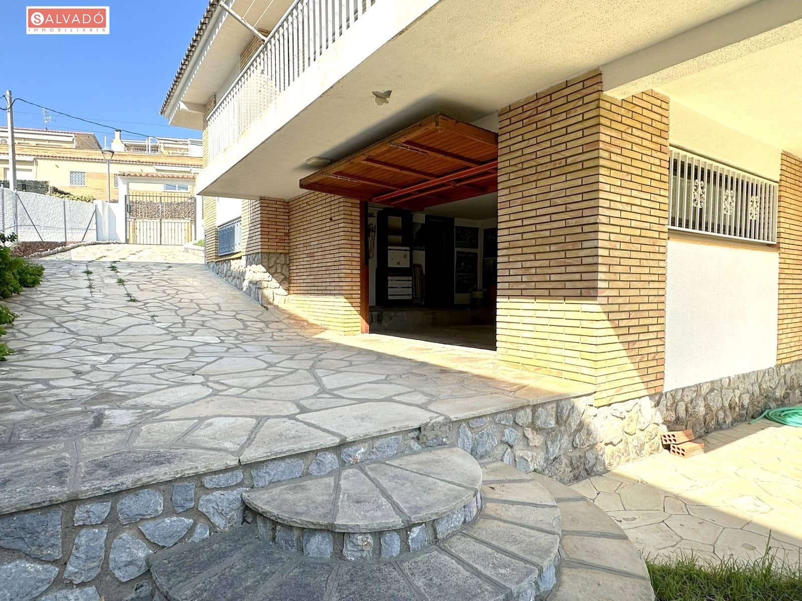 4 chambre Villa/Maison à vendre à Segur de Calafell avec garage - 320 000 € (Ref: 9317836)