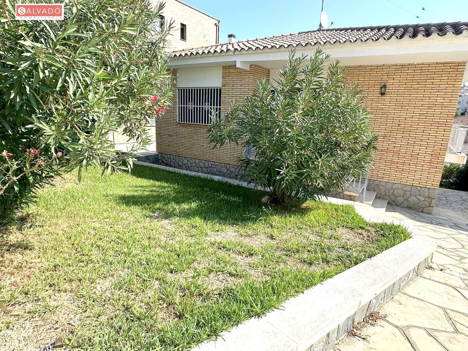 4 chambre Villa/Maison à vendre à Segur de Calafell avec garage - 320 000 € (Ref: 9317836)