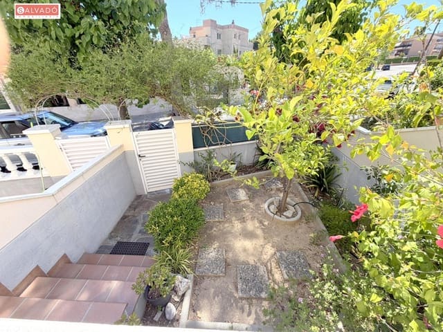 3 chambre Villa/Maison Mitoyenne à vendre à Segur de Calafell, Calafell avec garage - 260 000 € (Ref: 9334934)