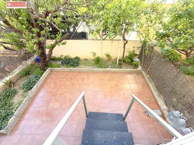 3 chambre Villa/Maison Mitoyenne à vendre à Segur de Calafell, Calafell avec garage - 260 000 € (Ref: 9334934)