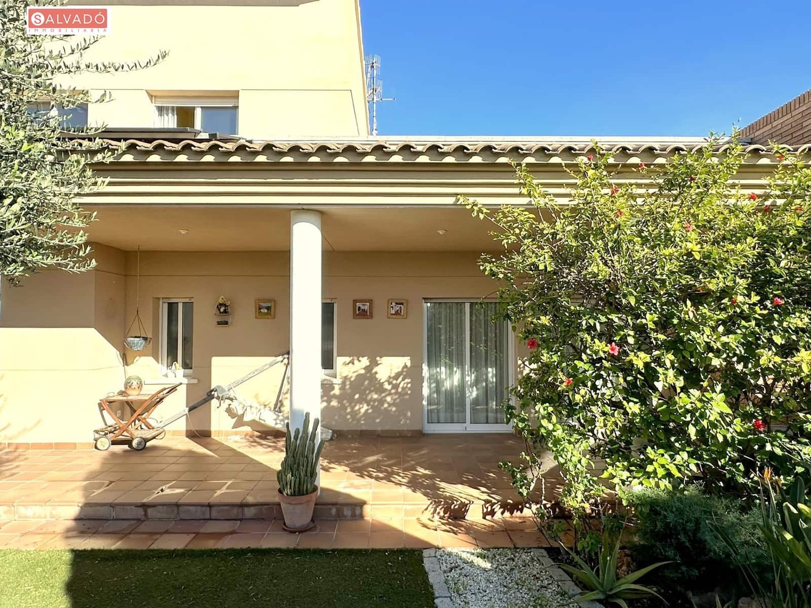 5 sypialnia Willa na sprzedaż w Calafell z basenem garażem - 762 000 € (Ref: 9449161)