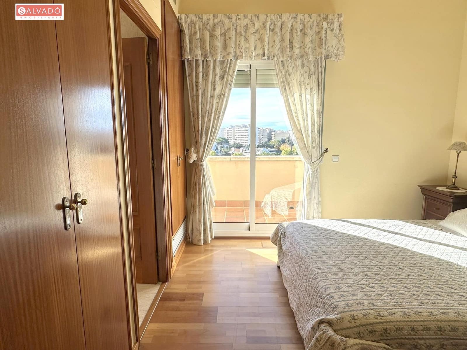 5 sypialnia Willa na sprzedaż w Calafell z basenem garażem - 762 000 € (Ref: 9449161)