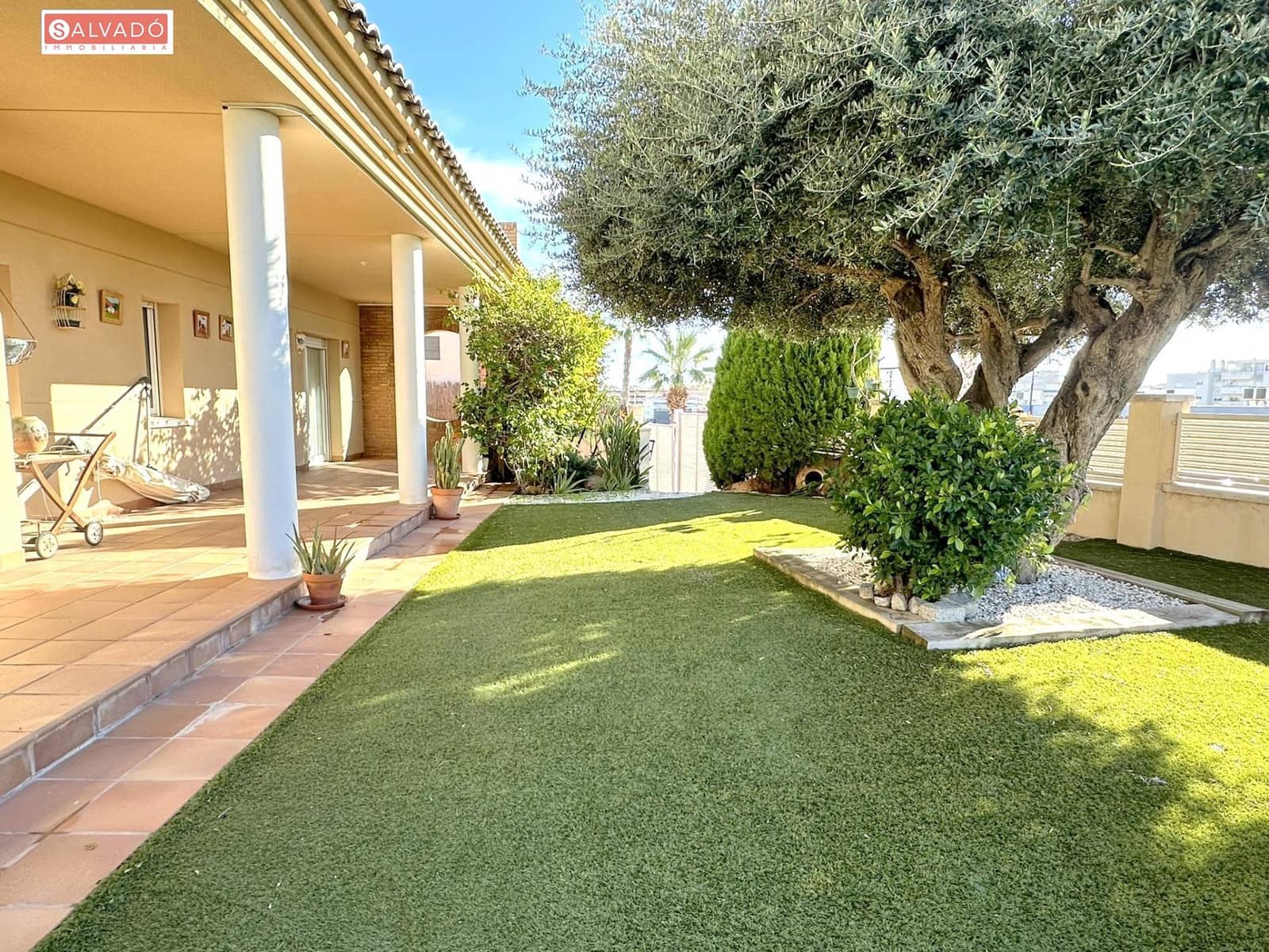 5 sypialnia Willa na sprzedaż w Calafell z basenem garażem - 762 000 € (Ref: 9449161)