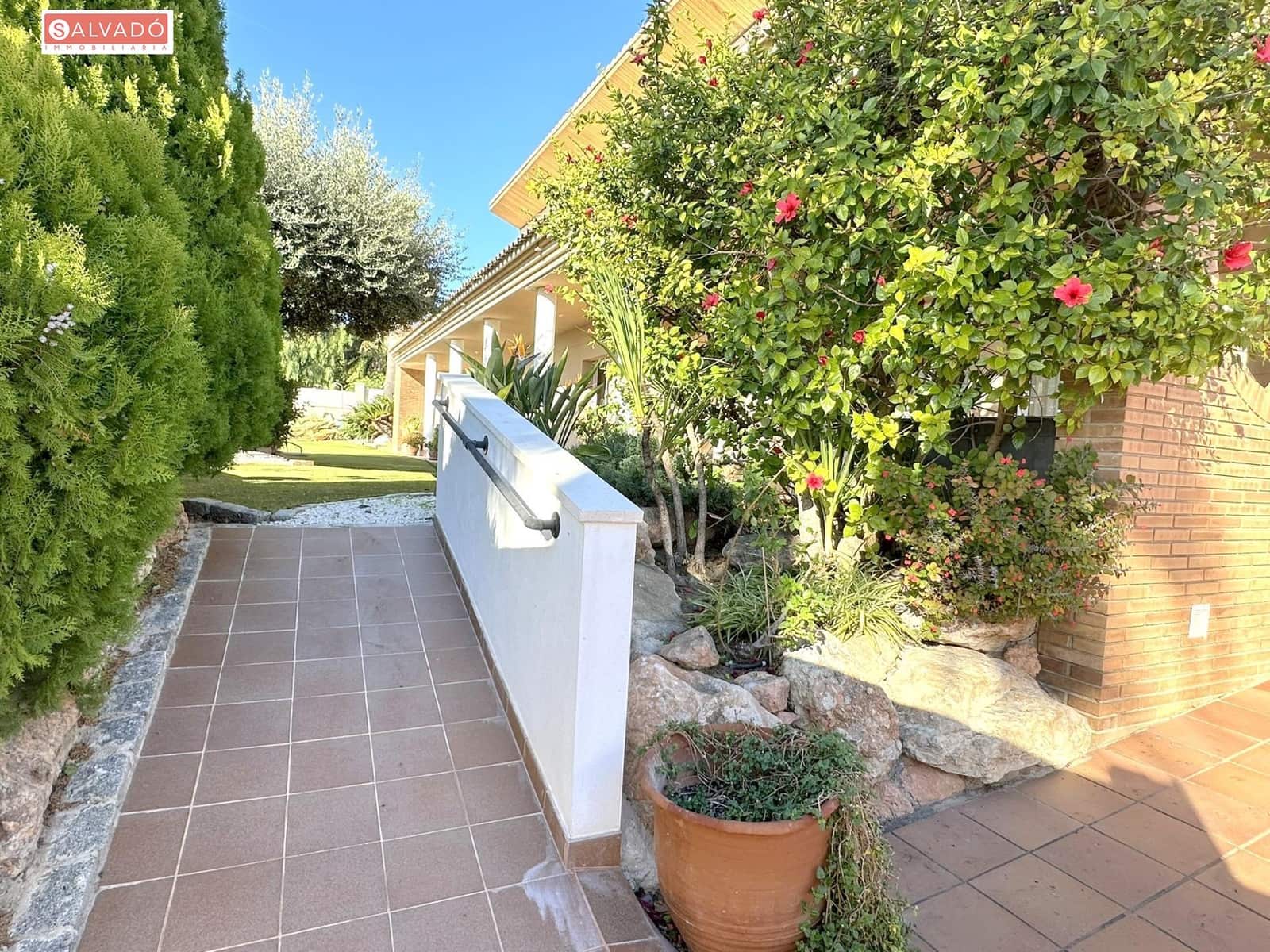 5 sypialnia Willa na sprzedaż w Calafell z basenem garażem - 762 000 € (Ref: 9449161)