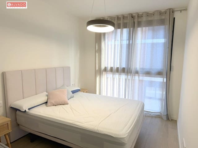 3 soverom Leilighet til leie i Calafell med svømmebasseng - € 1 450 (Ref: 9497178)