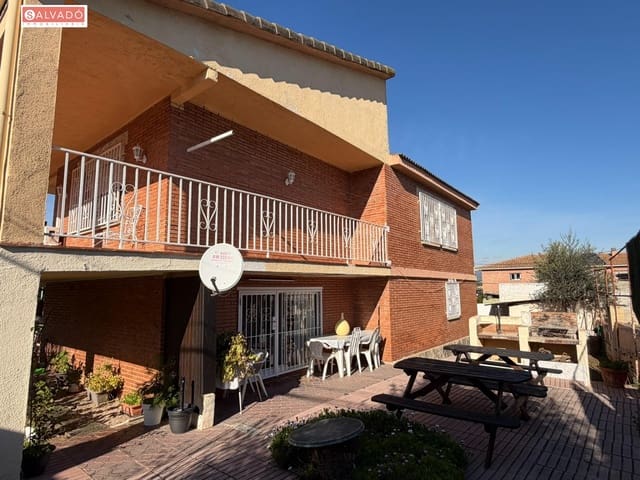 4 quarto Moradia para venda em Les Pedreres, Santa Oliva - 260 000 € (Ref: 9518892)