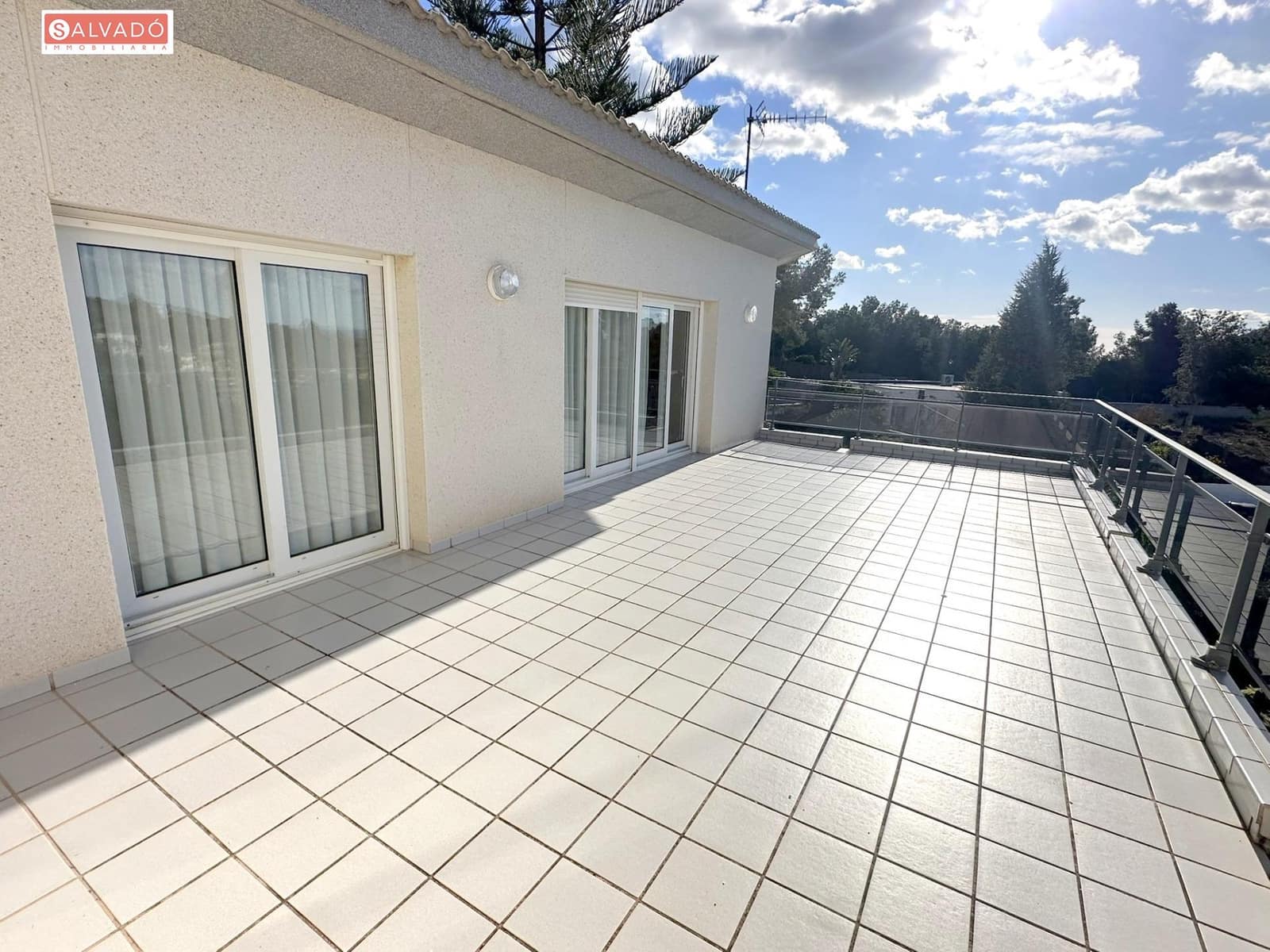 5 soveværelse Villa til salg i Segur de Calafell med swimmingpool garage - € 690.000 (Ref: 9530514)