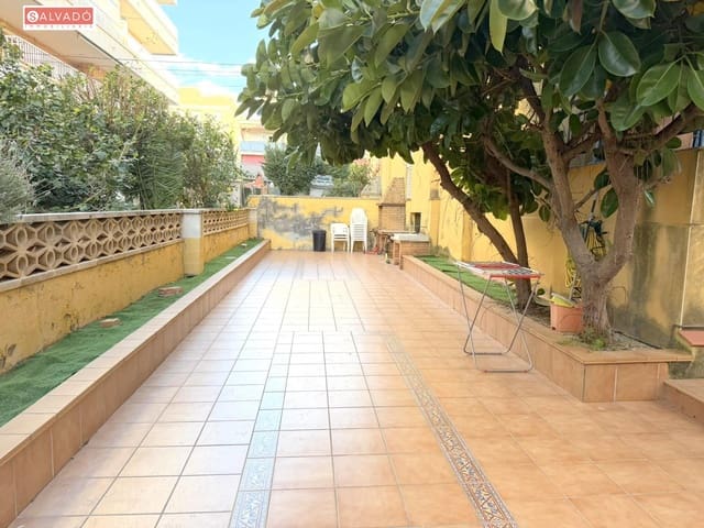 3 slaapkamer Strandappartement te koop in Segur de Calafell, Calafell - € 200.000 (Ref: 9611528)