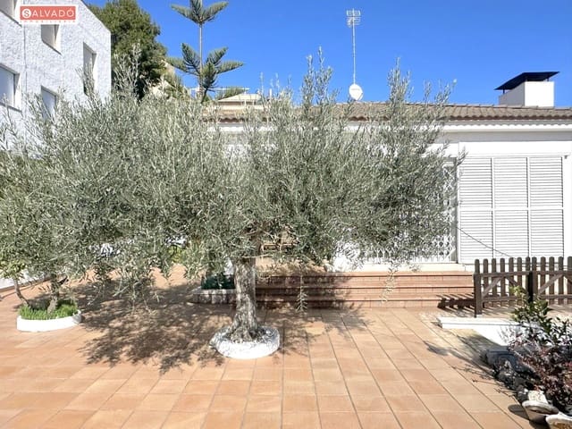 3 camera da letto Villa in vendita in Segur de Calafell, Calafell con garage - 395.000 € (Rif: 9615449)