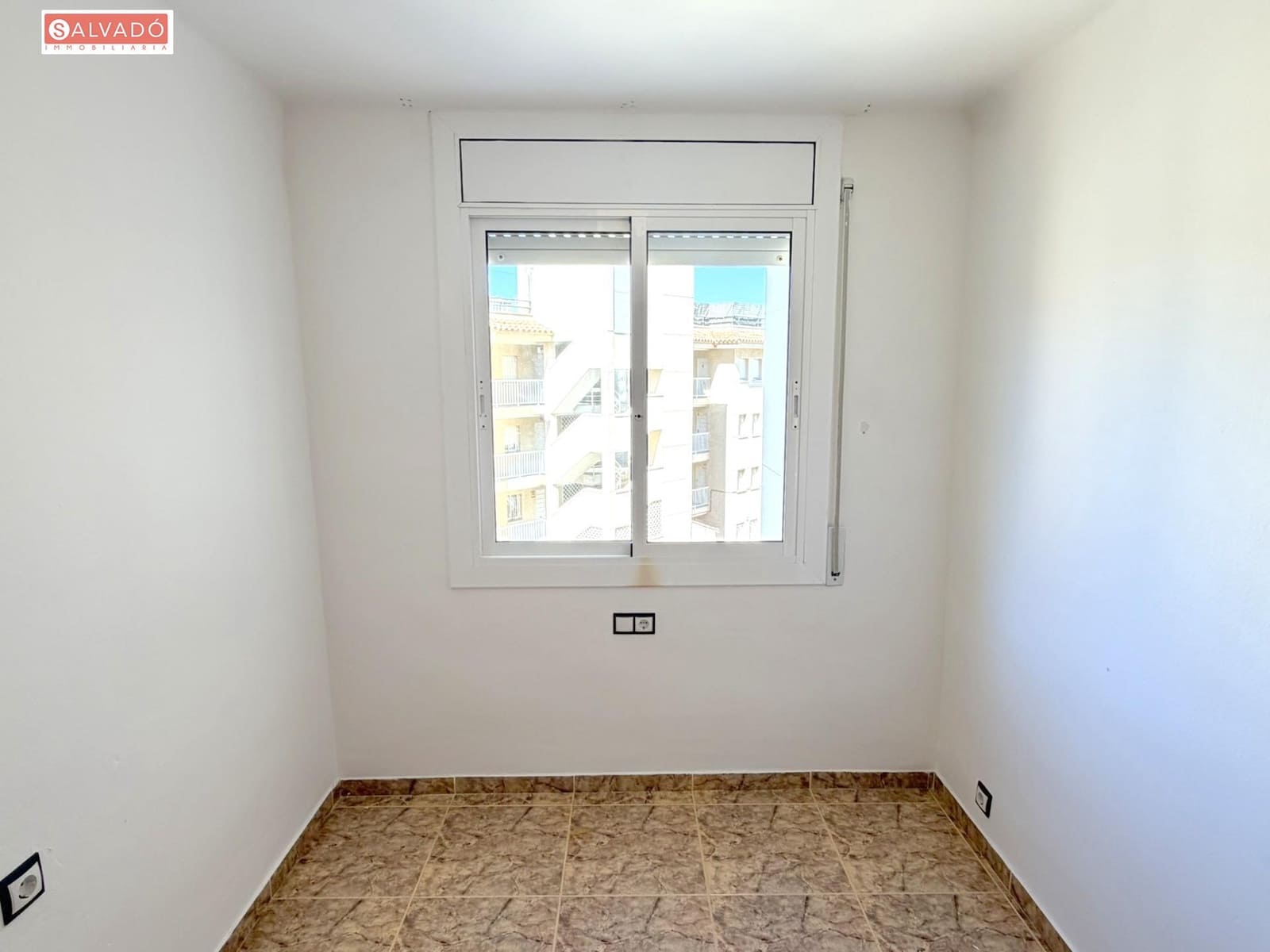 3 soveværelse Lejlighed til salg i Cunit - € 220.000 (Ref: 9701617)