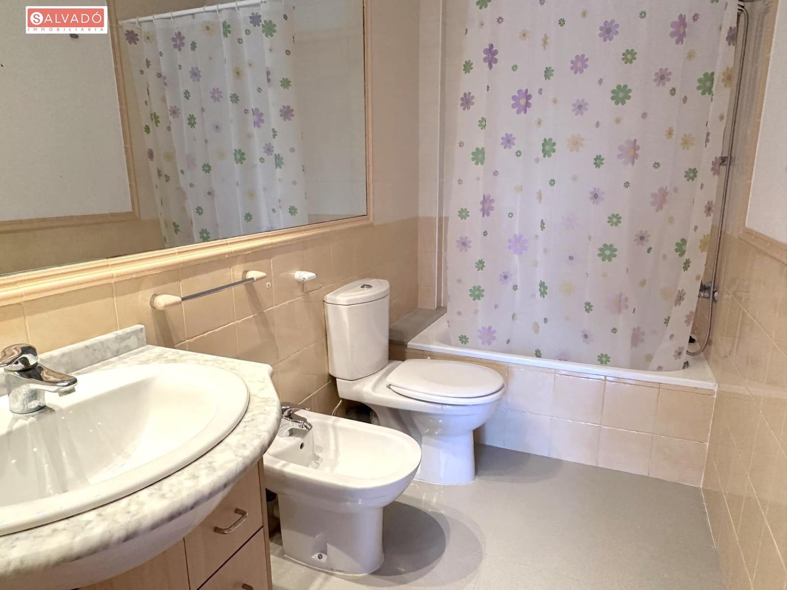 2 bedroom Beach Apartment for sale in Calafell with pool - € 240,000 (Ref: 9701621)