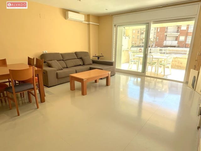 2 slaapkamer Strandappartement te koop in Calafell met zwembad - € 240.000 (Ref: 9701621)