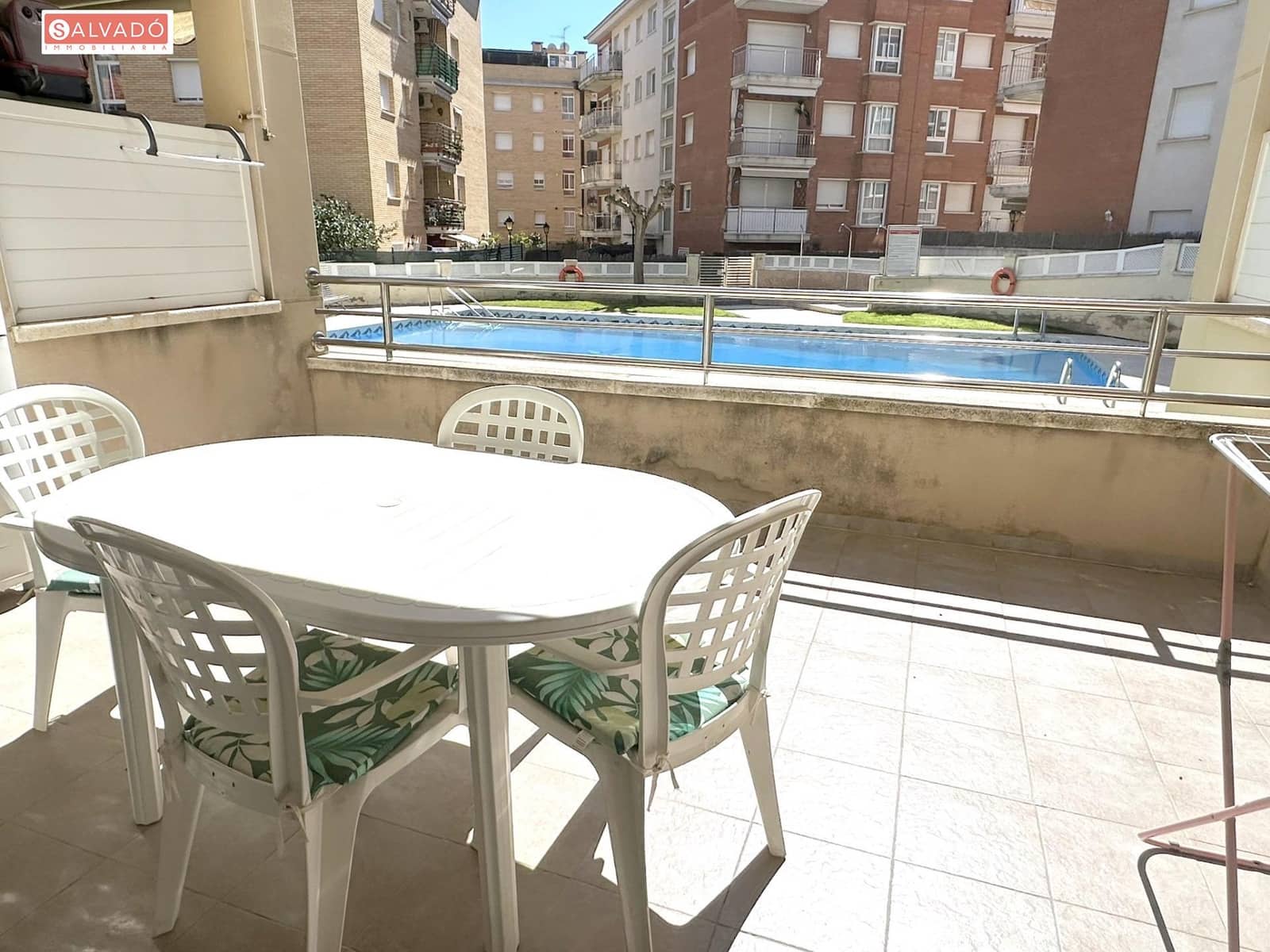 2 bedroom Beach Apartment for sale in Calafell with pool - € 240,000 (Ref: 9701621)