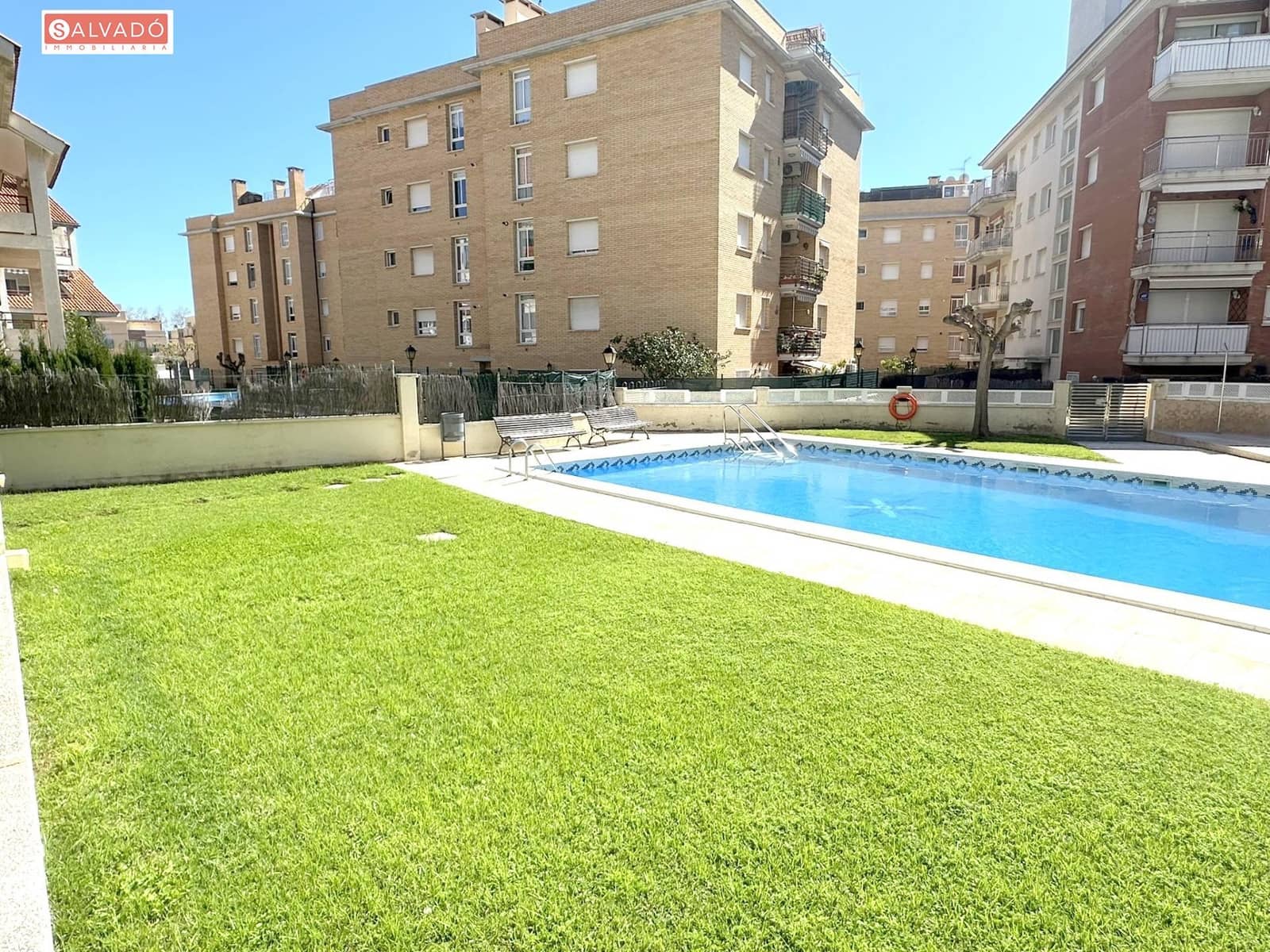 2 bedroom Beach Apartment for sale in Calafell with pool - € 240,000 (Ref: 9701621)