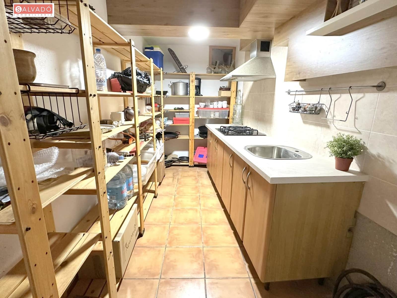 5 bedroom Villa for sale in El Vendrell with pool garage - € 570,000 (Ref: 9721696)