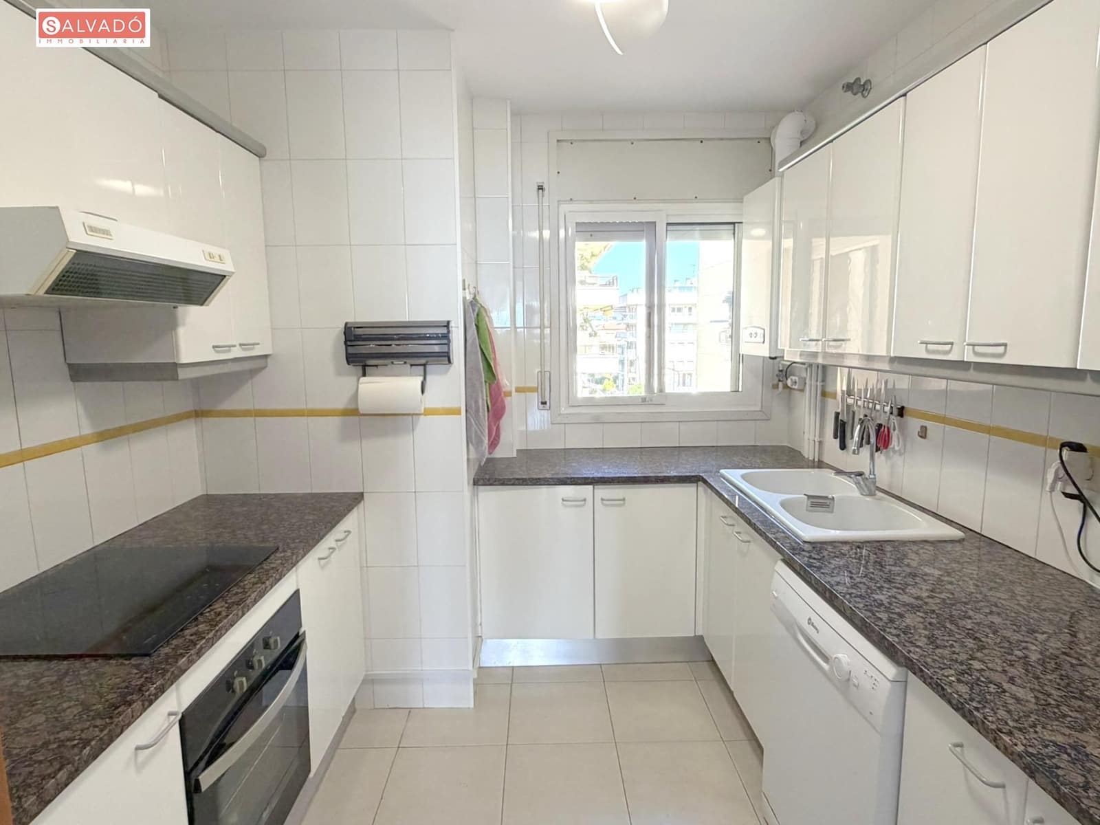 4 slaapkamer Flat te koop in Segur de Calafell met zwembad - € 451.500 (Ref: 9761974)