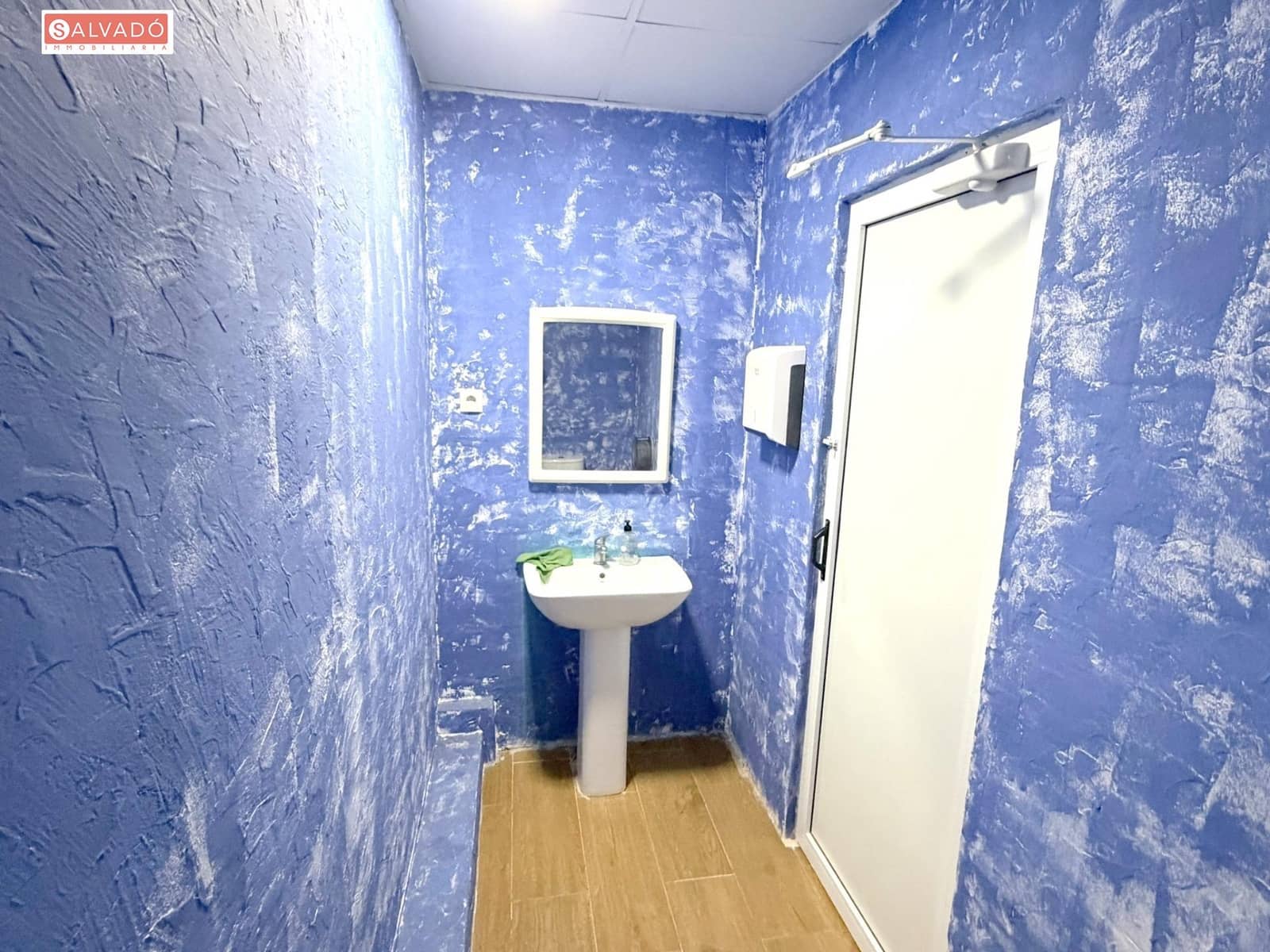 Commerciale da affittare in Segur de Calafell - 1.250 € (Rif: 9813832)