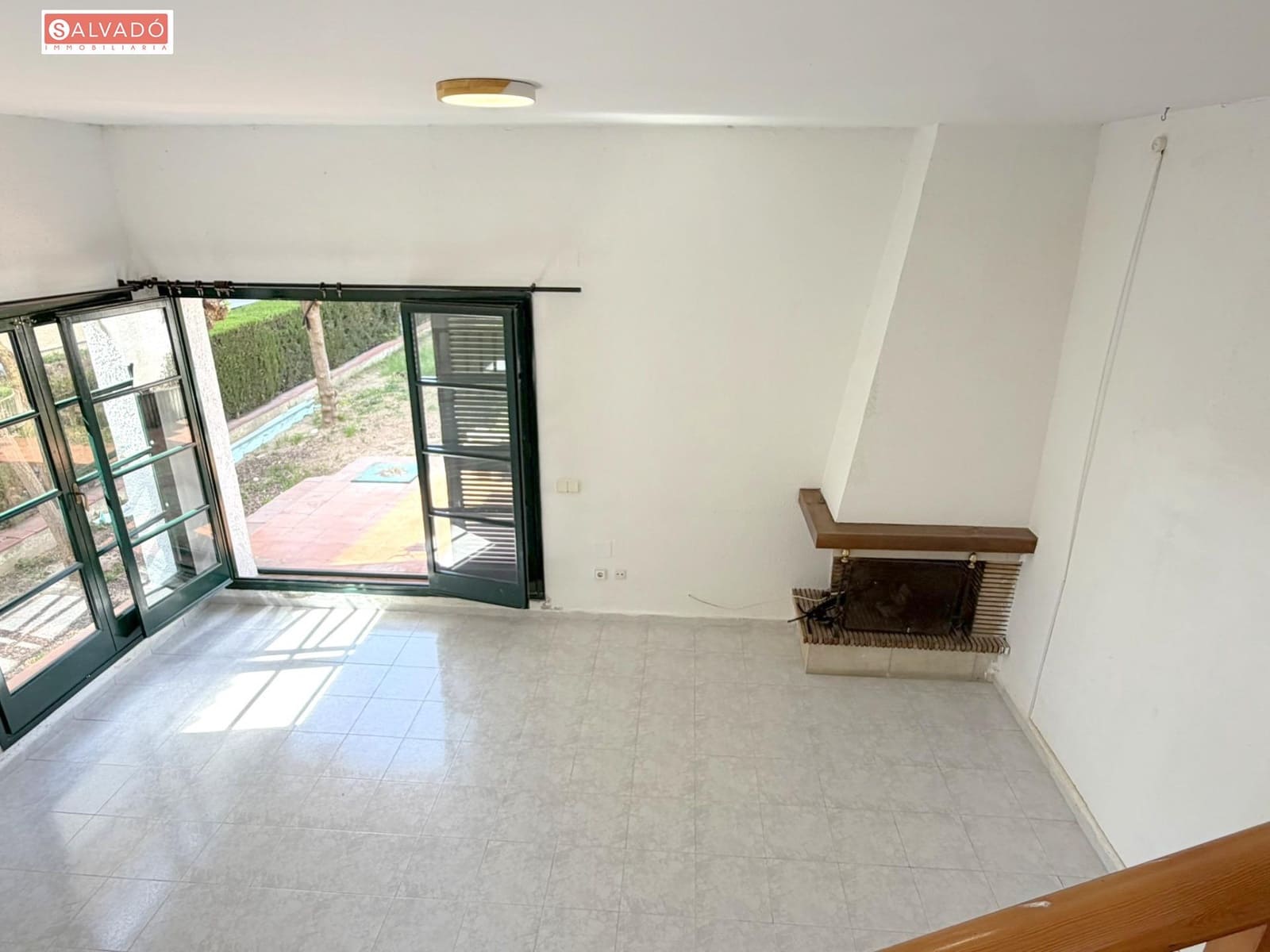 4 bedroom Terraced Villa for sale in Segur de Calafell with garage - € 270,000 (Ref: 9825247)