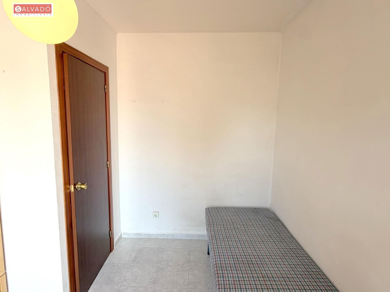 4 bedroom Terraced Villa for sale in Segur de Calafell with garage - € 270,000 (Ref: 9825247)
