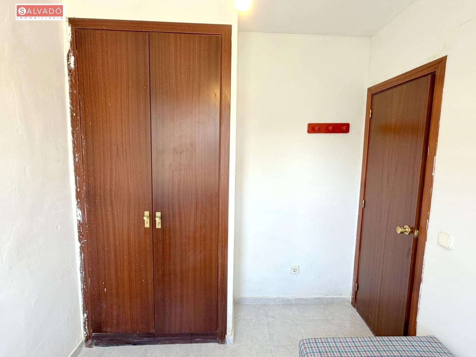 4 bedroom Terraced Villa for sale in Segur de Calafell with garage - € 270,000 (Ref: 9825247)