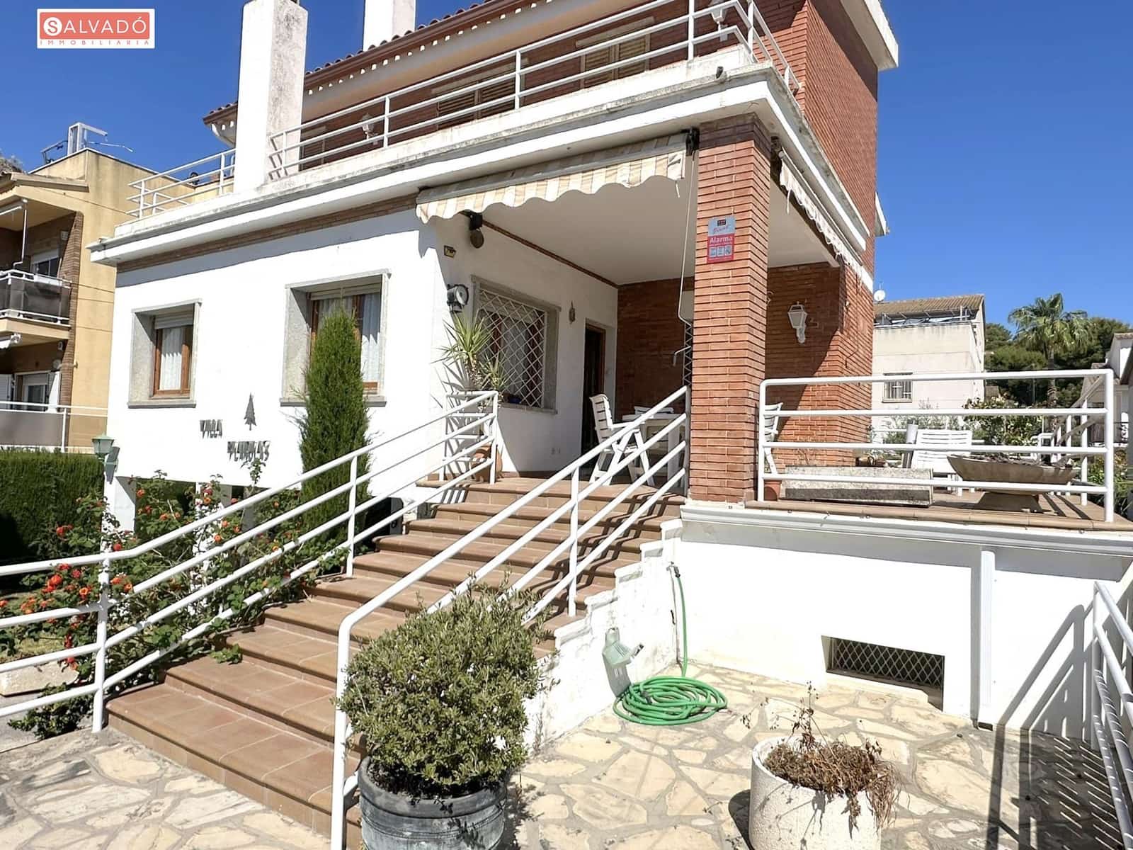 4 bedroom Villa for sale in Segur de Calafell with pool garage - € 448,000 (Ref: 9833649)