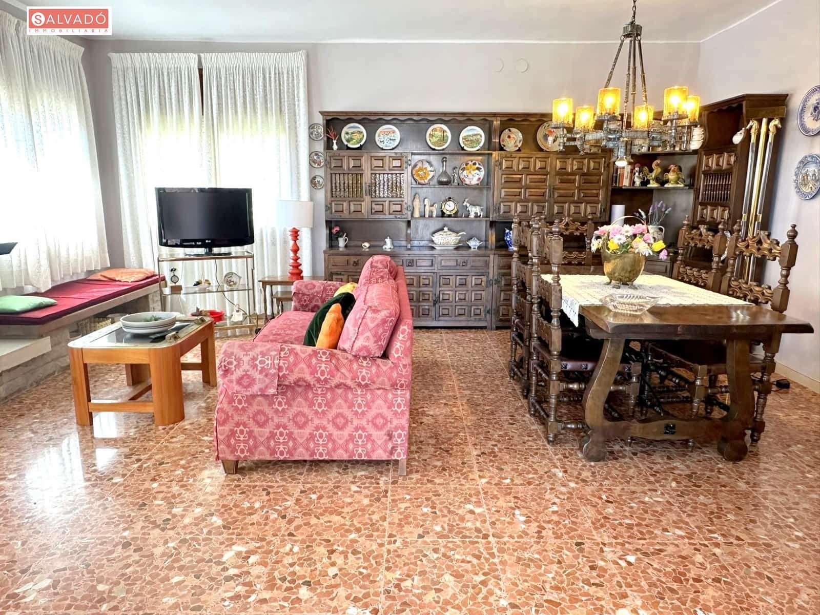 4 bedroom Villa for sale in Segur de Calafell with pool garage - € 448,000 (Ref: 9833649)