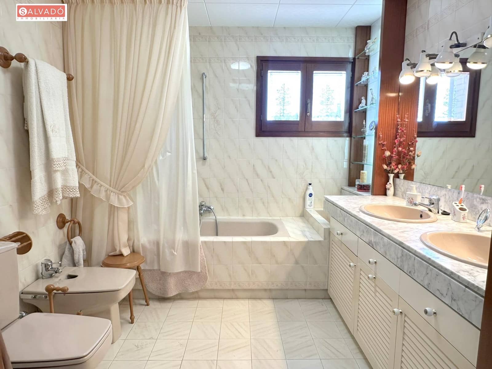 4 bedroom Villa for sale in Segur de Calafell with pool garage - € 448,000 (Ref: 9833649)