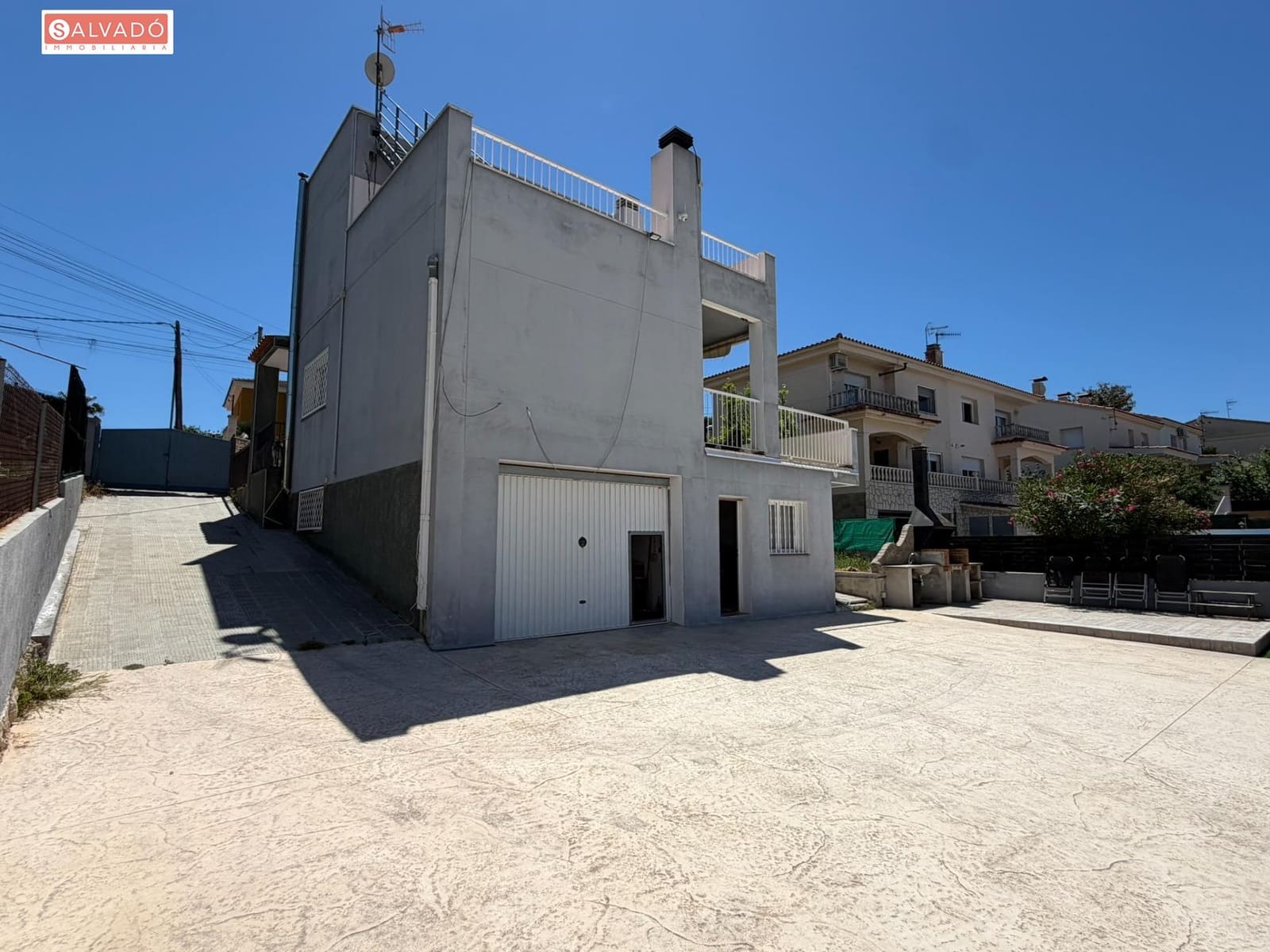 Chalet de 4 habitaciones en Segur de Calafell en venta con piscina garaje - 415.000 € (Ref: 9851751)