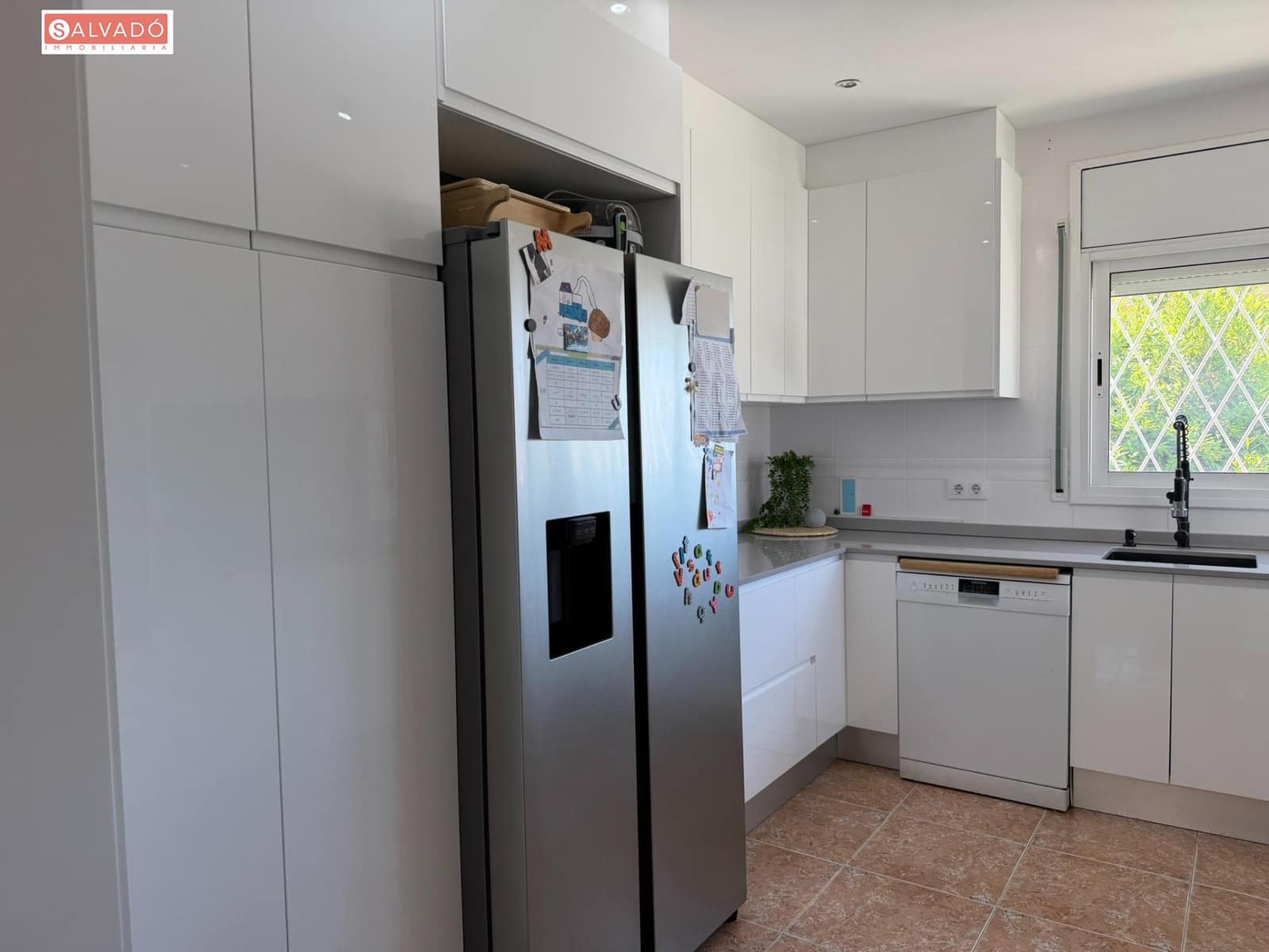 Chalet de 4 habitaciones en Segur de Calafell en venta con piscina garaje - 415.000 € (Ref: 9851751)
