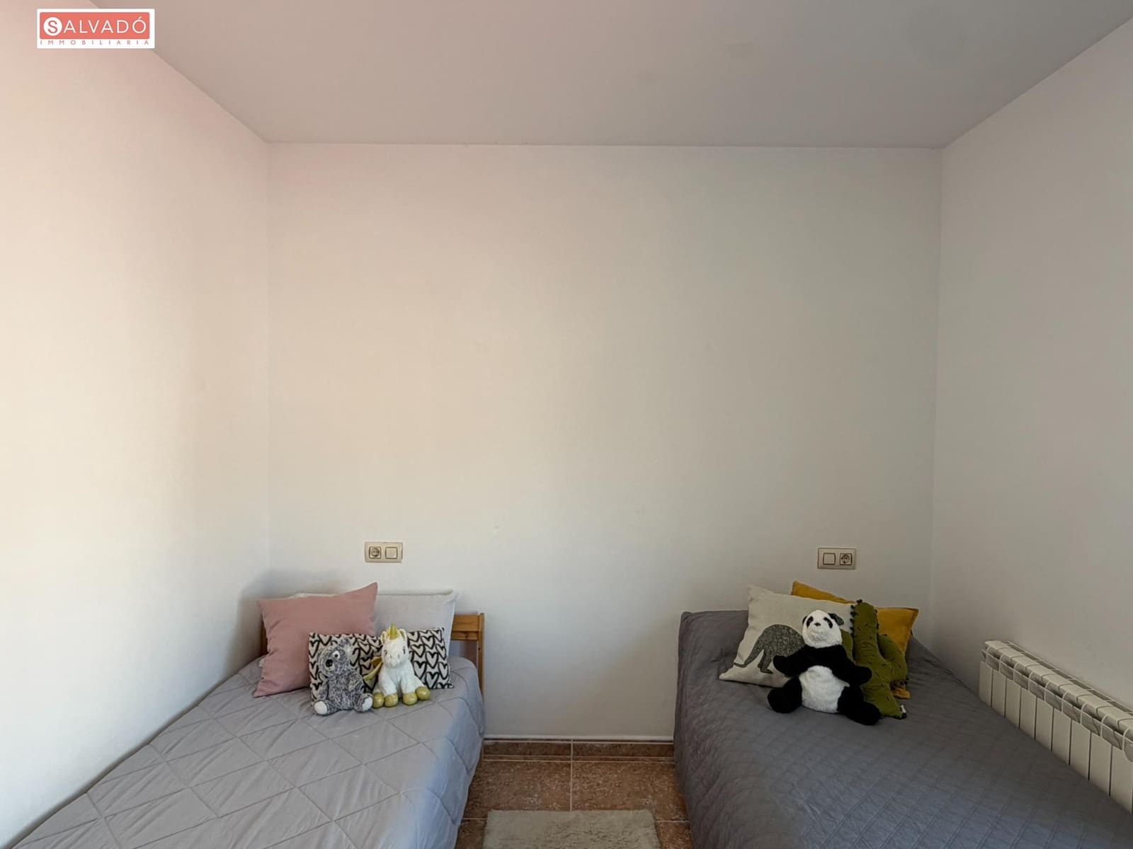 Chalet de 4 habitaciones en Segur de Calafell en venta con piscina garaje - 415.000 € (Ref: 9851751)