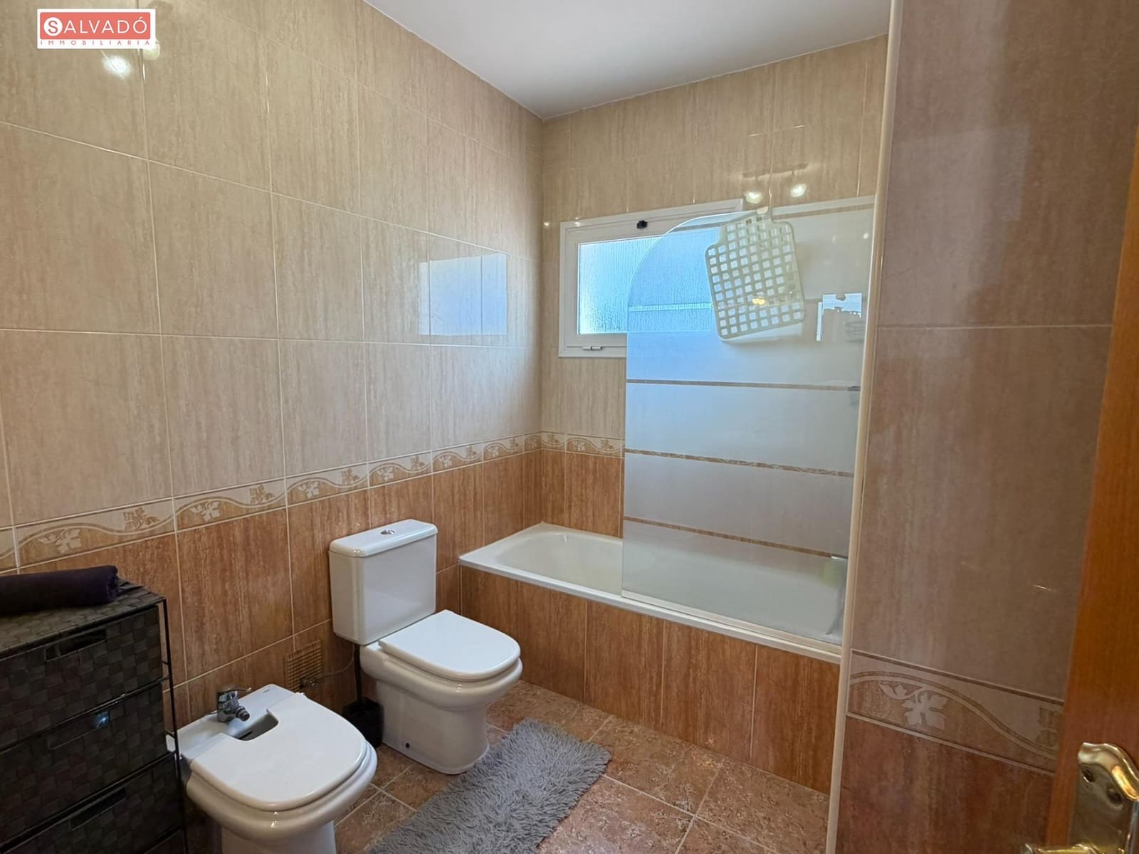 Chalet de 4 habitaciones en Segur de Calafell en venta con piscina garaje - 415.000 € (Ref: 9851751)