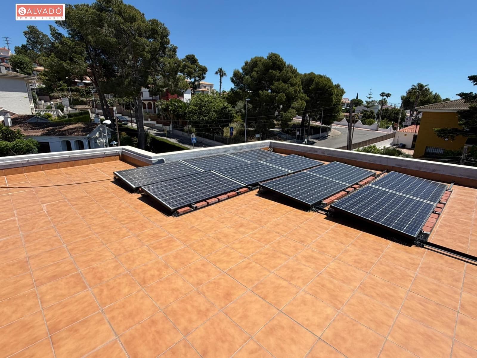 Chalet de 4 habitaciones en Segur de Calafell en venta con piscina garaje - 415.000 € (Ref: 9851751)