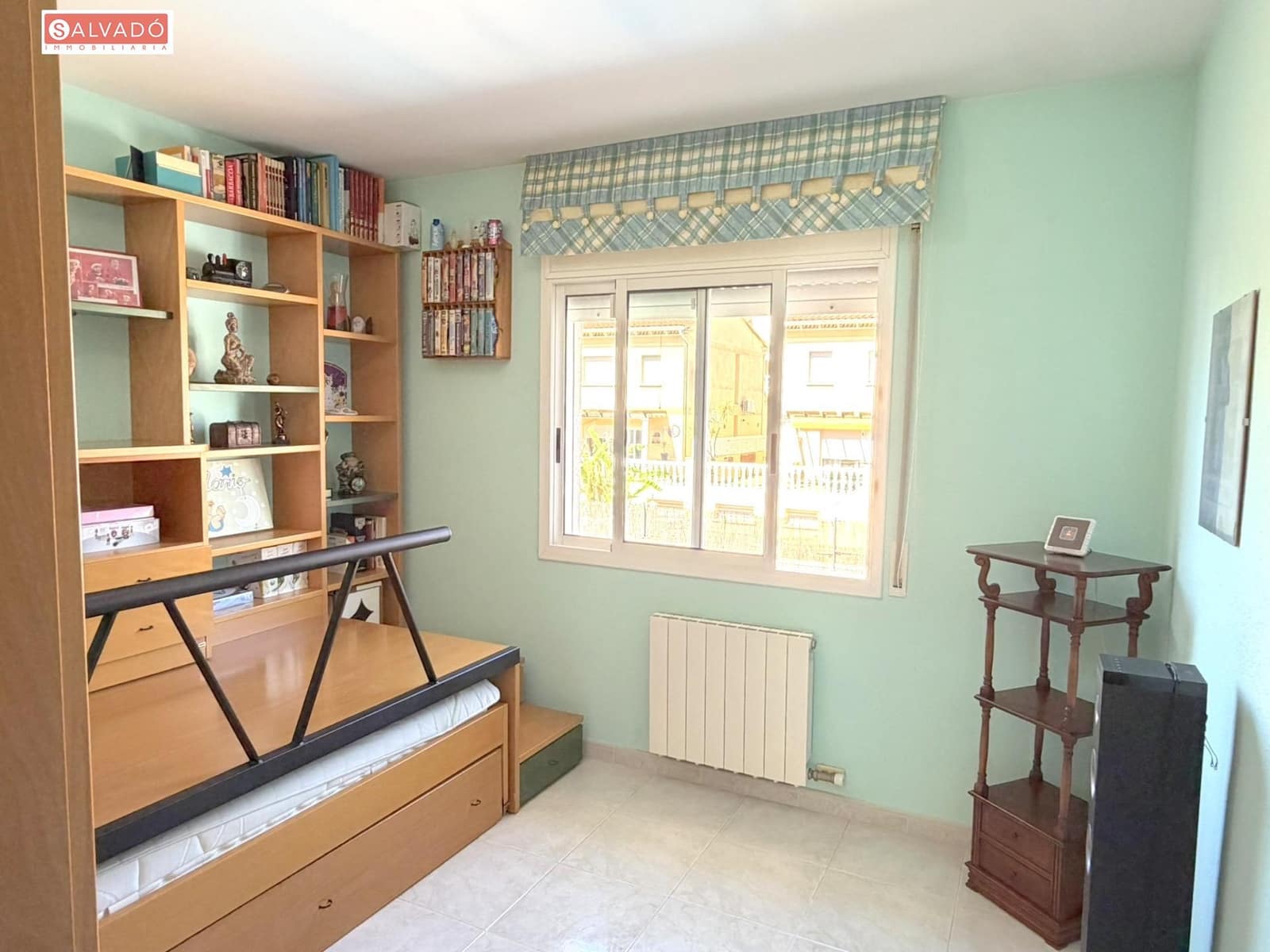 4 soverom Rekkehus til salgs i Segur de Calafell med garasje - € 399 000 (Ref: 9865182)
