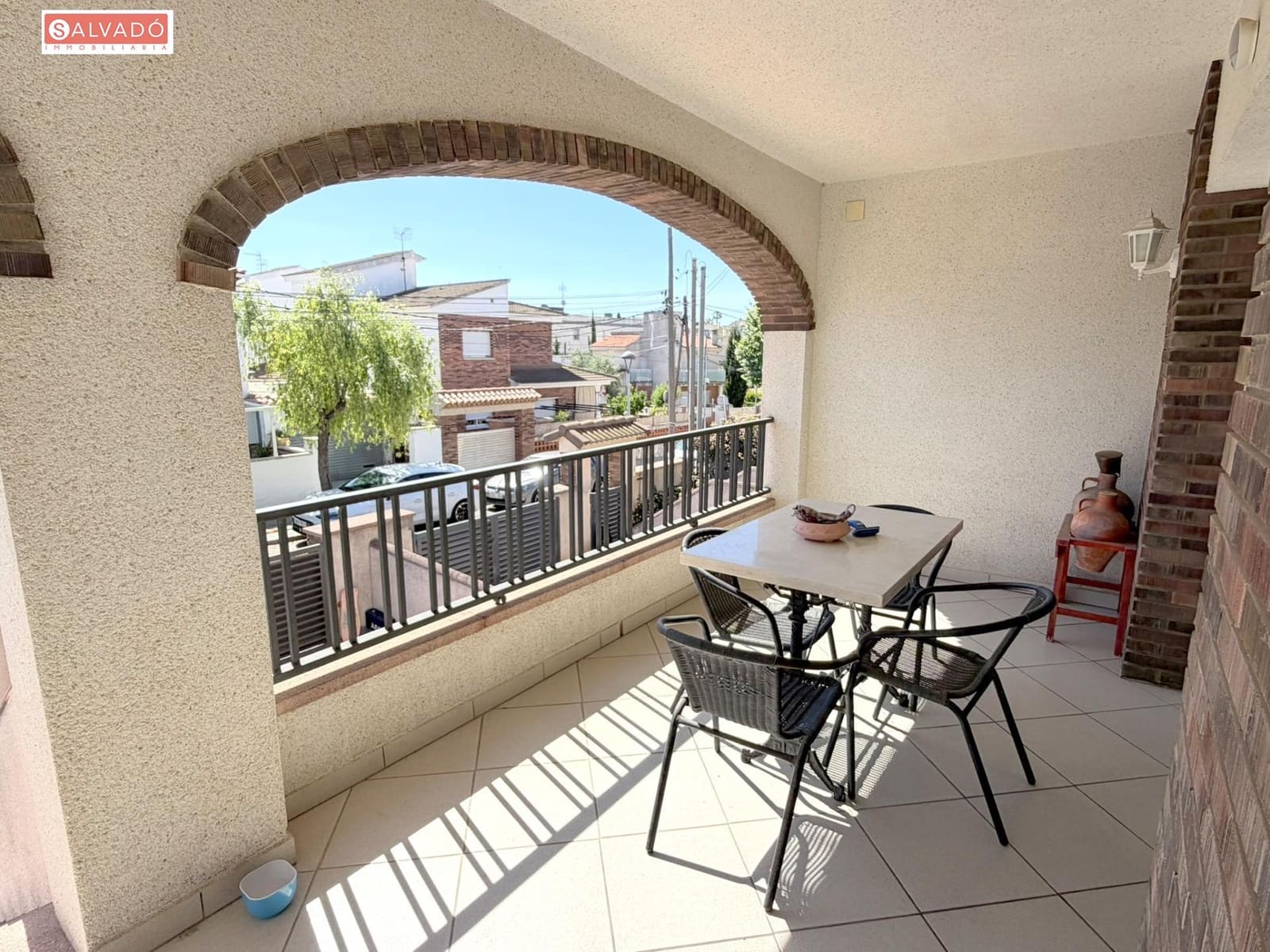 4 soverom Rekkehus til salgs i Segur de Calafell med garasje - € 399 000 (Ref: 9865182)