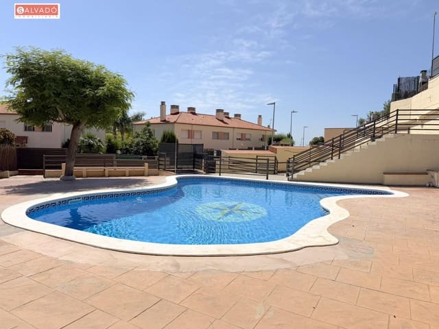 4 sovrum Radhus till salu i Segur de Calafell, Calafell med pool garage - 235 000 € (Ref: 9913167)