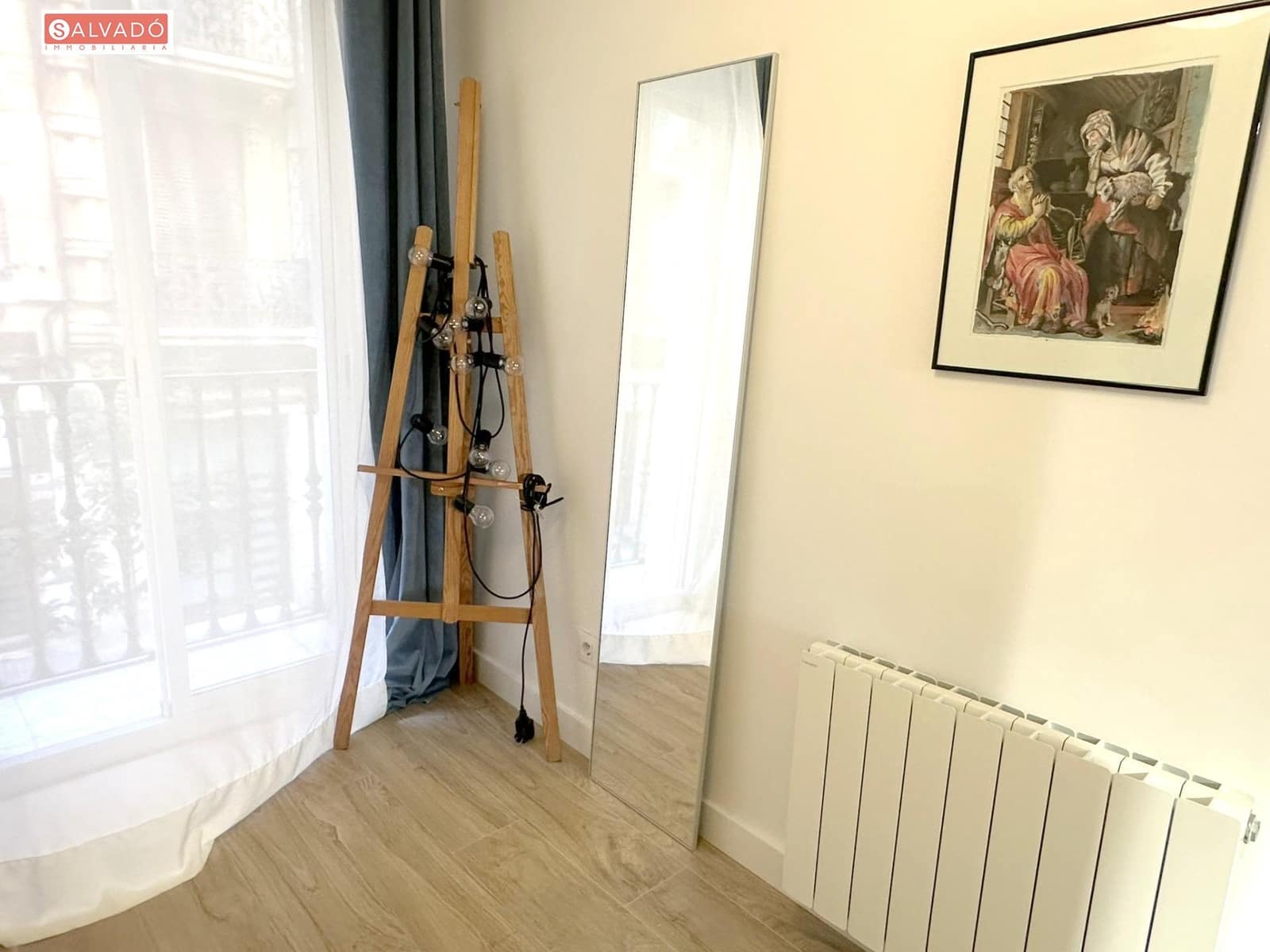 2 Zimmer Wohnung zu verkaufen in Barcelona Stadt - 340.000 € (Ref: 9927400)