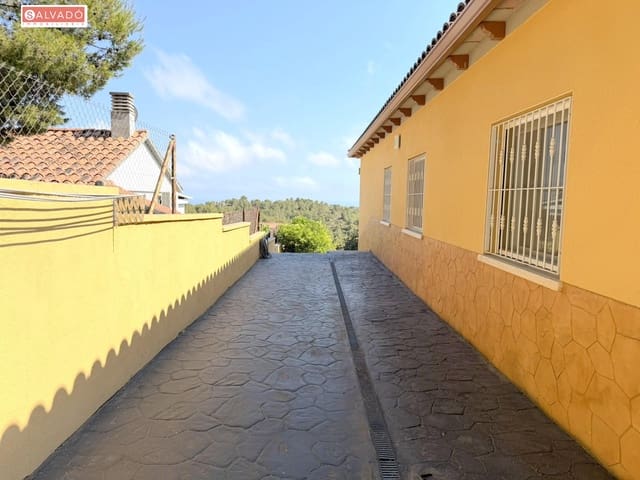 3 soveværelse Villa til salg i Segur de Calafell, Calafell med garage - € 355.000 (Ref: 9949793)