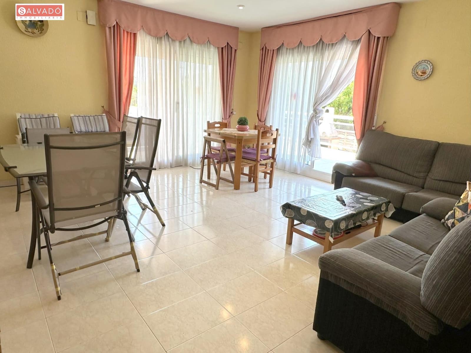 4 camera da letto Appartamento sulla Spiaggia in vendita in Calafell con piscina - 295.000 € (Rif: 9952625)