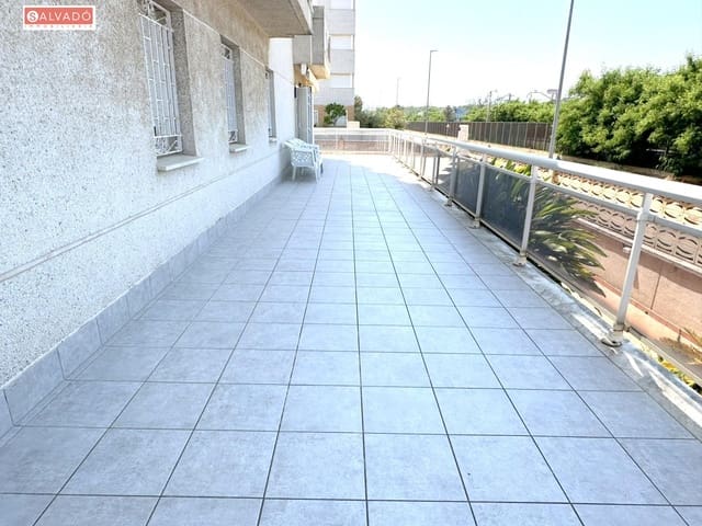 4 camera da letto Appartamento sulla Spiaggia in vendita in Calafell con piscina - 295.000 € (Rif: 9952625)